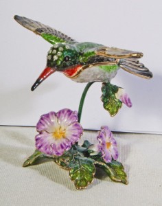 3640 Hummingbird Bejeweled Box