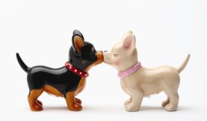 8160 Pucker Up Pups