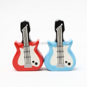 8360 Dueling Guitars