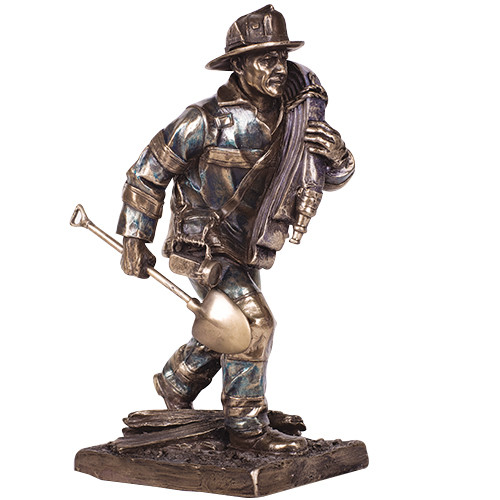 8533 Fireman Responding To Call ***Out of Stock***