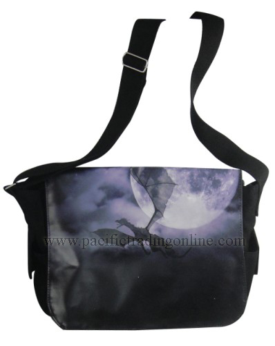 90069 The Voyage Messenger Bag