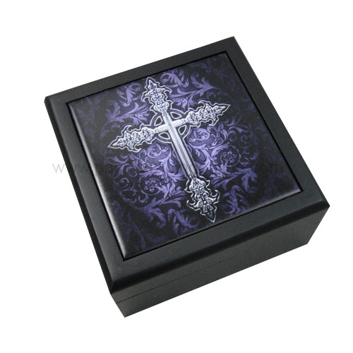 90220 Gothic Cross Tile Box