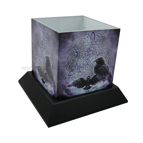 90232 Celtic Raven Candle Hurricane