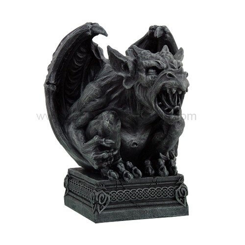 9405 Large Roaring Gargoyle