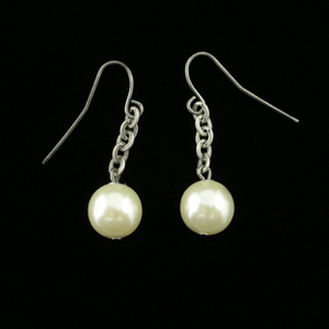 J060 Mermaid Pearl Earrings
