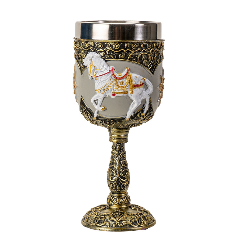 15331 A Royal Holiday Goblet